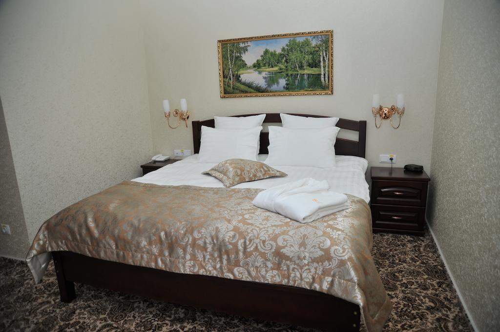Slava Hotel Zaporizhia Pokoj fotografie