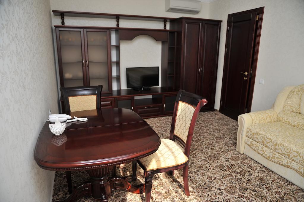 Slava Hotel Zaporizhia Pokoj fotografie