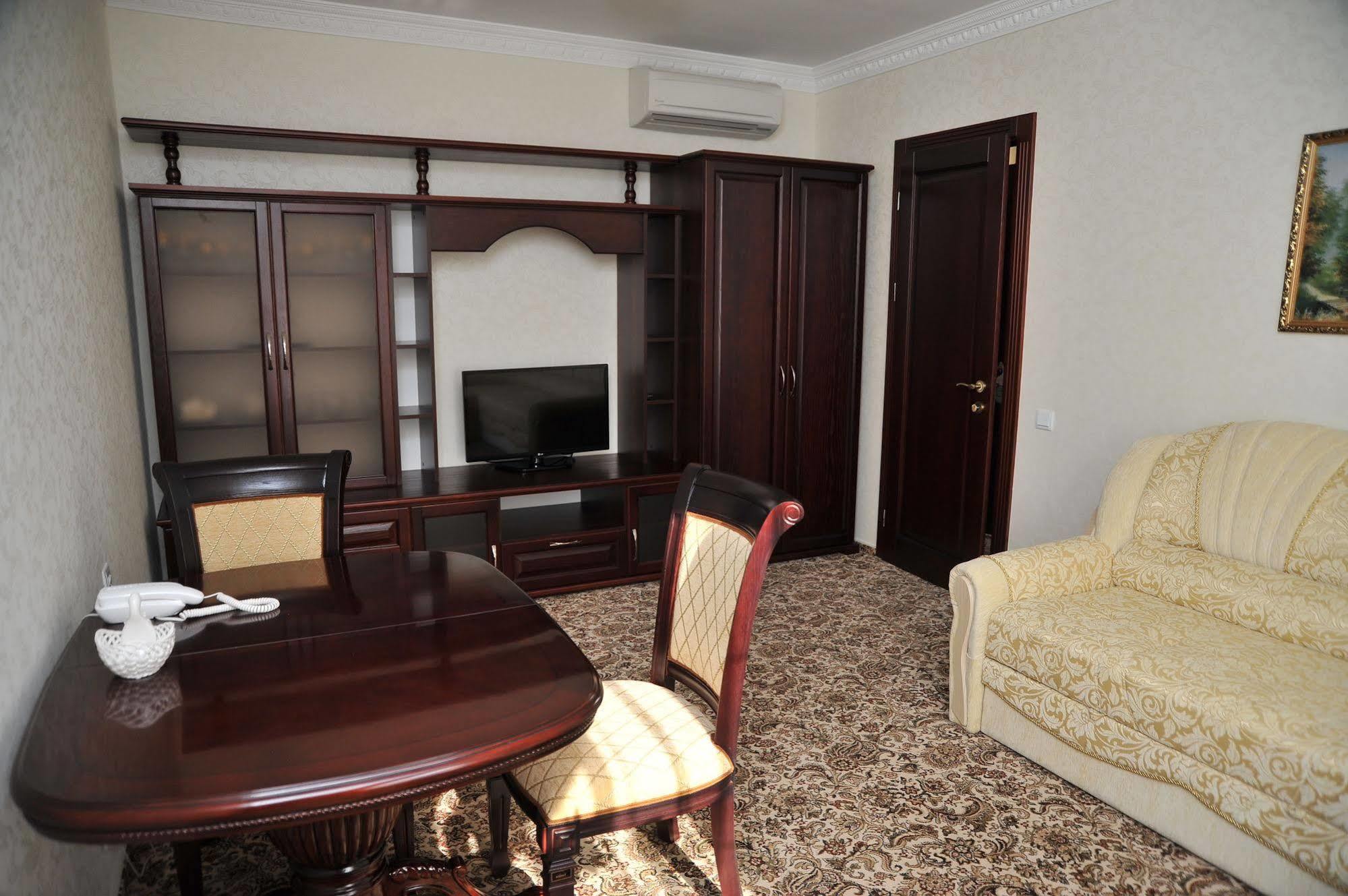 Slava Hotel Zaporizhia Exteriér fotografie