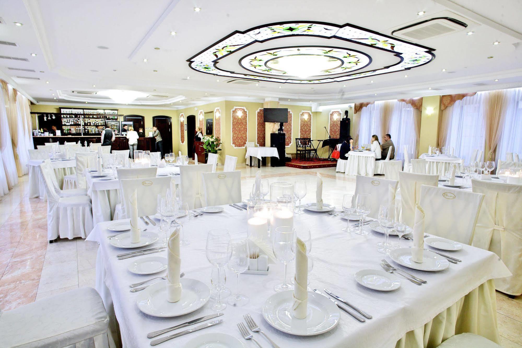 Slava Hotel Zaporizhia Exteriér fotografie